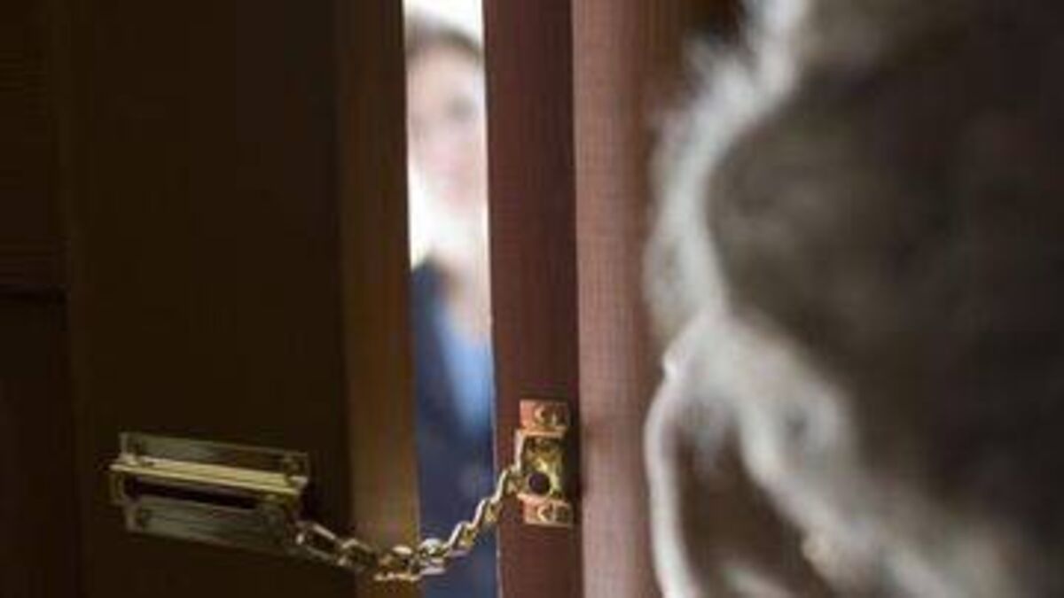Waterford gardaí issue warning about bogus callers and tradespeople