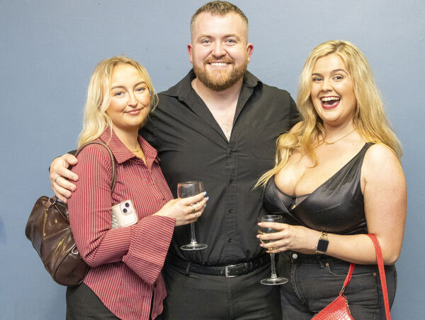  Pictured at the fundraising Cabaret Extravaganza, "A Little Help From My Friends" at the Tower Hotel in aid of St. Martins Special School. Photo: Joe Evans