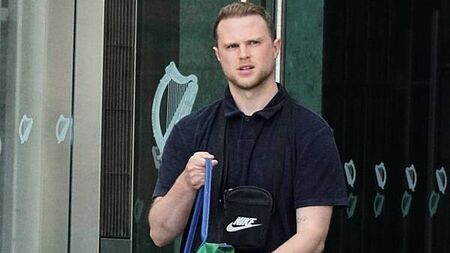 Insurance broker spared jail and record after smoke alarm triggered on flight to Dublin