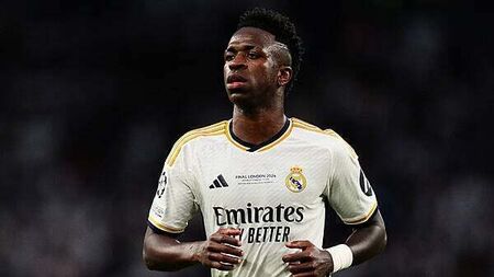 Four people given suspended sentences for hate crimes against Vinicius Junior