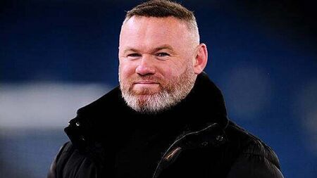 Wayne Rooney not taking Macclesfield job