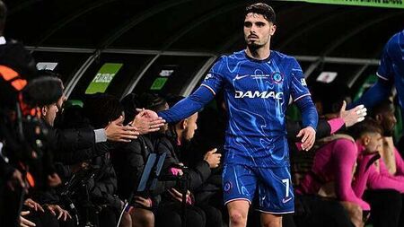 Pedro Neto could miss Chelsea quarter-final after death of Diogo Jota