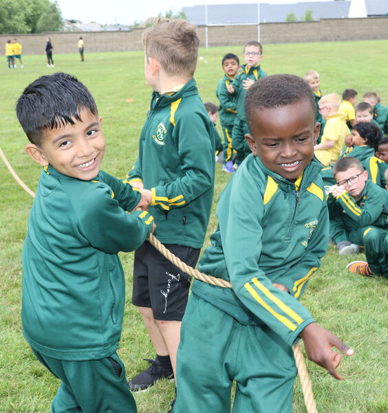  Junior Infants Tug-O-War at the Scoil Lorcain end of term fun day.