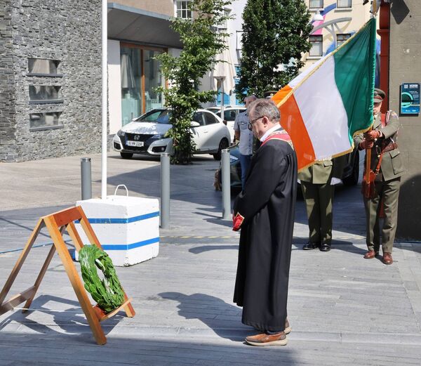 Mayor of Waterford City &amp; County Cllr Seamus Ryan, layed a wreath, at the Waterford National Day of Commemoration. Photo: Joe Evans