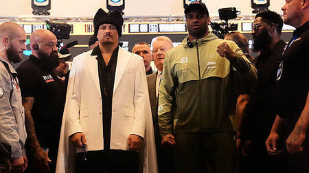 Give him some brains – Oleksandr Usyk questions Daniel Dubois’ pre-fight antics