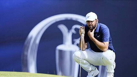 Open leader Scottie Scheffler starts with birdie to dampen hopes of chasing pack