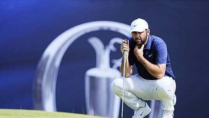 Open leader Scottie Scheffler starts with birdie to dampen hopes of chasing pack
