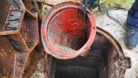 Untreated sewage including 'solids' visible metres from Waterford beach as traffic cone used as make-shift filter 