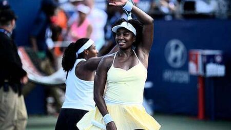 Venus Williams makes a winning return to action at the age of 45