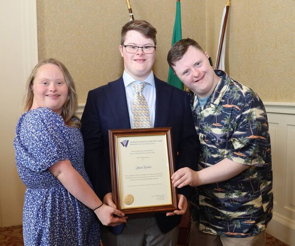 Sean pictured with friends, Kaitlyn and Cormack. Photo: Joe Evans