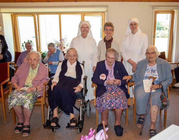 Pictured with Sr. Teresina were Front row: Sisters Dolores, Margaret Mary, Teresina, Patricia, Back row: Sister Marie(Little Sister of the poor) Sister Pamela, Sister Jacinta (Little Sister of the Poor). Photo: John Power Pictured with Sr. Teresina were Front row: Sisters Dolores, Margaret Mary, Teresina, Patricia, Back row: Sister Marie(Little Sister of the poor) Sister Pamela, Sister Jacinta (Little Sister of the Poor). Photo: John Power