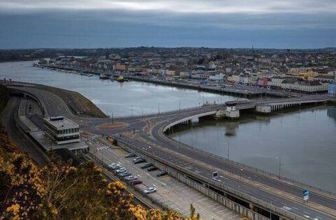 Emergency services respond to early-morning incident on Waterford City bridge - News - Waterford News & Star Curated by Alerts360