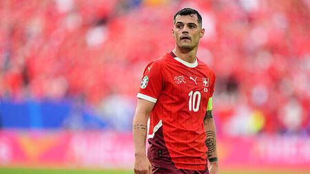 Sunderland sign former Arsenal midfielder Granit Xhaka from Bayer Leverkusen