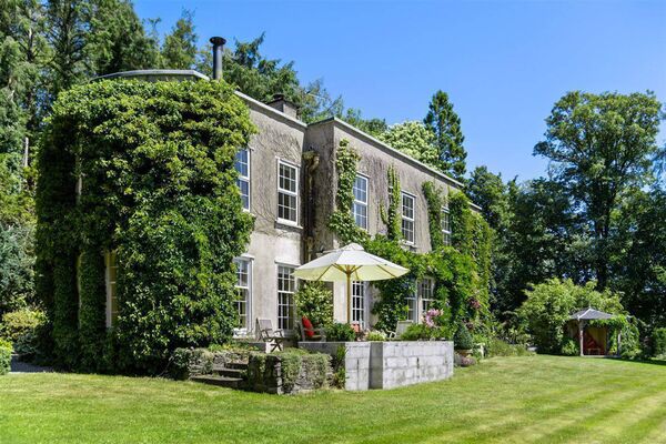 Flowerhill House, Lismore Flowerhill House, Lismore