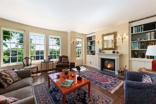 Flowerhill House, Lismore Flowerhill House, Lismore