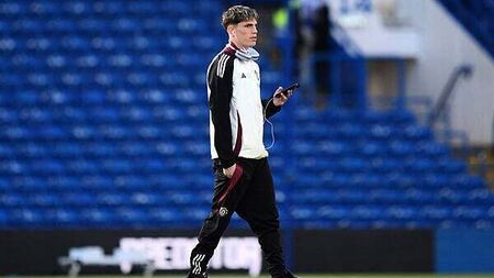 Manchester United want £50 million for Chelsea target Alejandro Garnacho