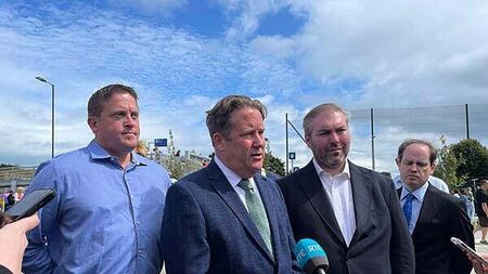 Minister dismisses criticisms of Dublin metro by billionaires O’Leary and Desmond