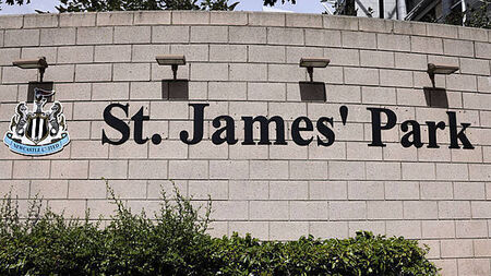 Defender Malick Thiaw closing in on Newcastle switch