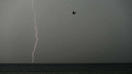 Met Éireann issues thunderstorm warning for three counties as temperatures rise