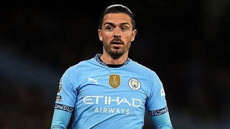 Jack Grealish joins Everton on season-long loan from Manchester City