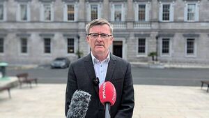 Sinn Féin says Government ‘facilitating’ failures at CHI amid data probe