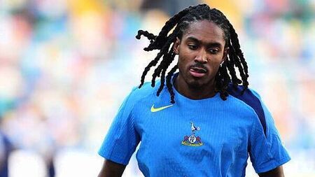 Djed Spence signs new long-term contract at Tottenham