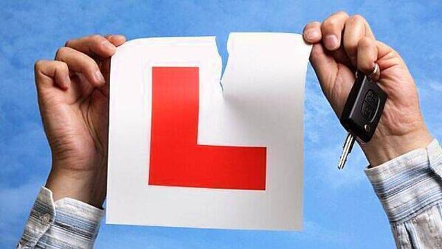 Apps cut driving test waiting times by monitoring cancellations at nearby centres
