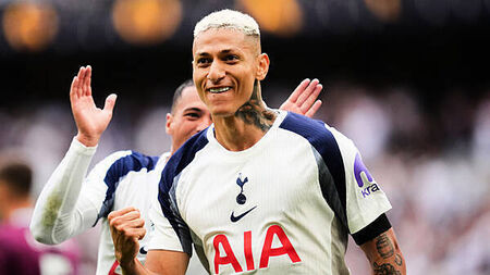 Richarlison nets scissor kick as Thomas Frank enjoys dream start at Tottenham