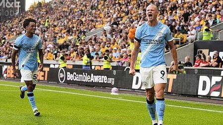 Saturday sport: Man City cruises to 4-0 win over Wolves, Drogheda take on Derry