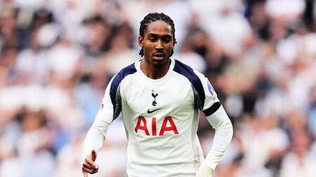 Tottenham confirm new deal for full-back Djed Spence