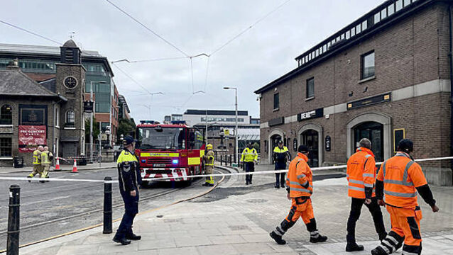 Luas services to the Docklands paused ‘for period of time’ after blaze on bridge