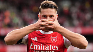 Arsenal 5-0 Leeds: Gyokeres scores twice but Odegaard and Saka suffer injuries