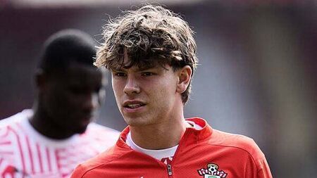 Everton sign highly-rated teenager Tyler Dibling from Southampton