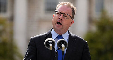 Random selection for college courses is ‘least worst’ system, says minister