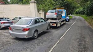 Waterford Gardaí seize cars driven by unaccompanied learners Waterford Gardaí seize cars driven by unaccompanied learners