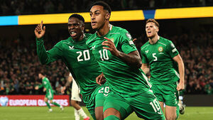 Adam Idah rescues last-gasp point for Ireland against 10-man Hungary