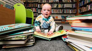 Parents of premature baby praise Dublin City Libraries’ reading initiative