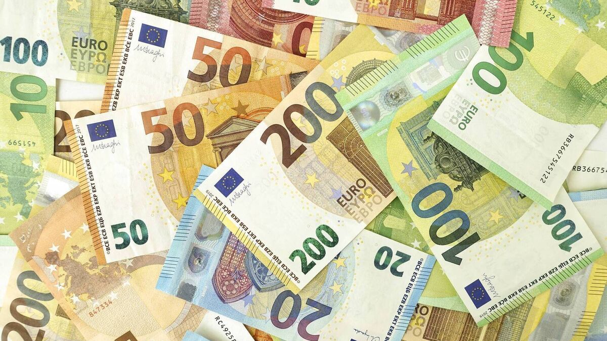 Tobacco and cash seized in Waterford