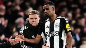 Eddie Howe says relationship with Alexander Isak changed once he went on strike Eddie Howe says relationship with Alexander Isak changed once he went on strike