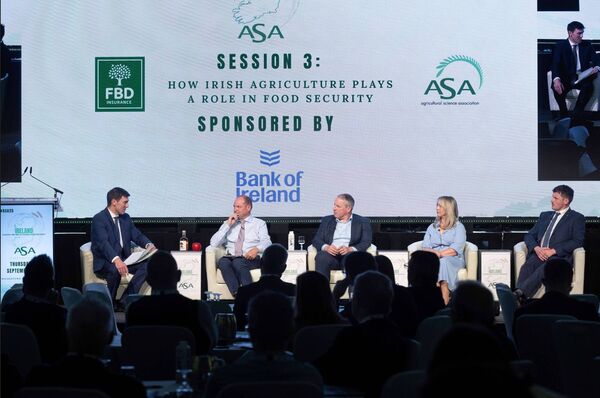 Pictured during the third session of the Agricultural Science Association’s Conference at the Rochestown Park Hotel in Cork were, from left: Joe Burke (Bord Bia), Cornelius ‘Con’ Traas, (horticulturist and academic), Enda Buckley, (Carbery Group), agri-influencer and dairy farmer Katie Gleeson and Michael Malone, a dairy sharefarmer based in County Roscommon. Photo: Finbarr O’Rourke