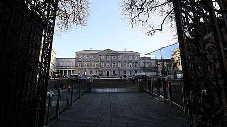 Army bomb squad at scene of incident at Leinster house