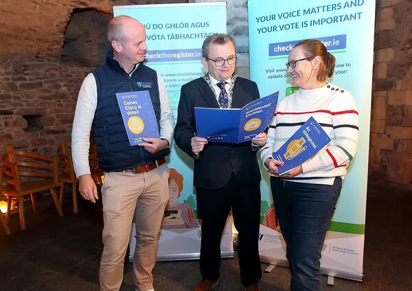 Mayor of Waterford City and County, Cllr. Seamus Ryan with members of Waterford City and County Council’s Franchise team, Kevin Walsh, Barbara Enticknap, Annette Kelly and Lisa Grant