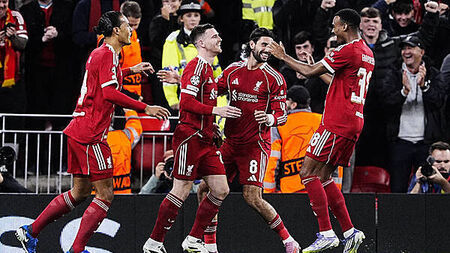 Thursday’s briefing: Liverpool leave it late again as Harry Kane downs Chelsea