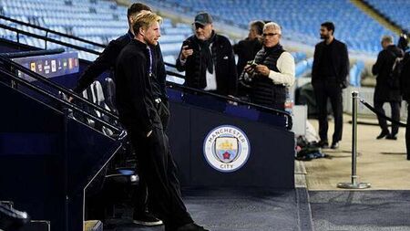 Antonio Conte seeks counsel from Kevin De Bruyne ahead of Manchester City return