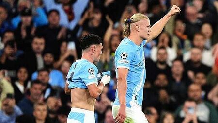 Erling Haaland scores as Man City cruise past Napoli