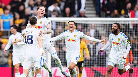 Leeds come from behind to inflict another loss on rock-bottom Wolves