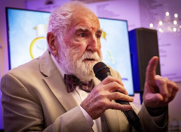 Jimmy Kelly, pictured at the Theatre Royal for the launch of Waterford Panto Society's 40th Anniversary Show. Photo: Joe Evans