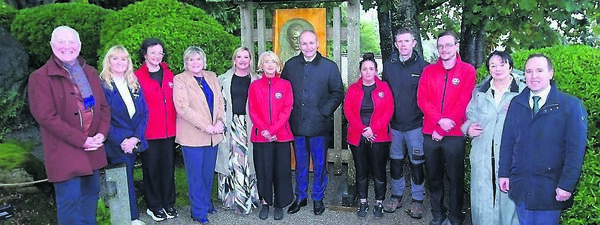 Taoiseach, Micheál Martin pictured with Agnes Aylward, Chairperson, and founder of the Lafcadio Hearn Japanese Gardens, Janet Carey, Business Development and Marketing Manager and staff members and volunteers, Beatrice Payet, Nicola O’Neill, Andrea Caulfield, Edel Clancy, head gardener Richard Cowman, Keith Guinan and Waterford Oireachtas members, Senator Joe Conway, Government Chief Whip and Minister of State at the Department of Health, Mary Butler TD and Minister of State at the Department of Housing, Local Government and Heritage, John Cummins TD. Photo: Noel Browne