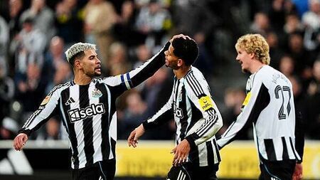 Newcastle hit four past Bradford as holders ease into fourth round