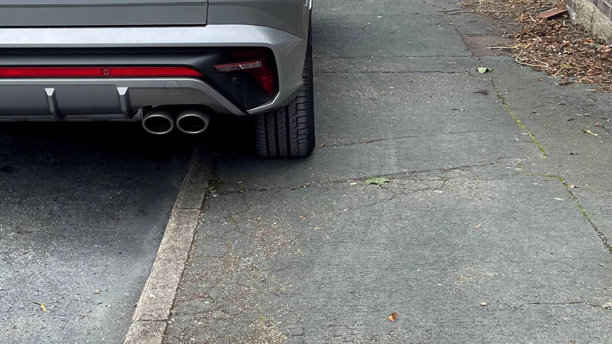 Waterford drivers reminded that parking on footpaths is a safety issue for pedestrians 
